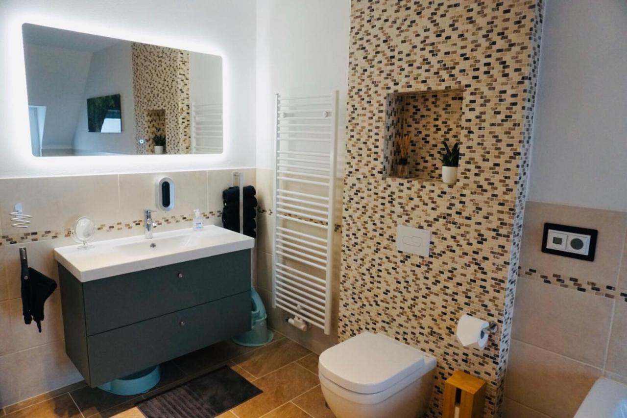 Fewo26 Im Sagenharz - Stilvolles Family-Apartment, 2 Sz, Klimaanlage, Wlan, Netflix & Free Parking Thale Esterno foto